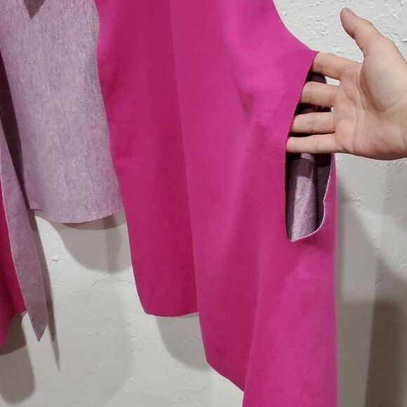 Chicos 4 Way Travel Wrap Cape in Reversible Pink One Size Fits Most - Picture 8 of 16